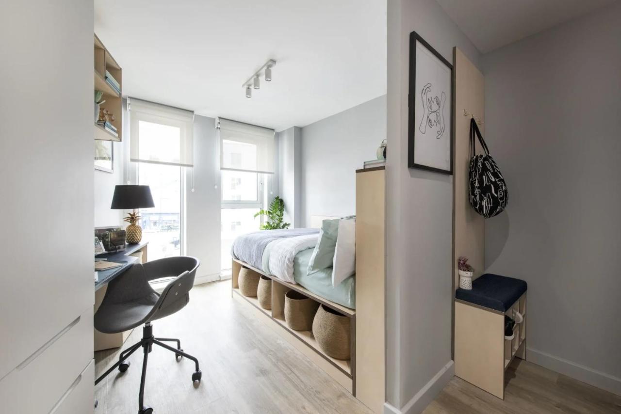 Sleek Studios, Apartments And Private Bedrooms At Silk Mill Close To Edinburgh Old Town Bagian luar foto