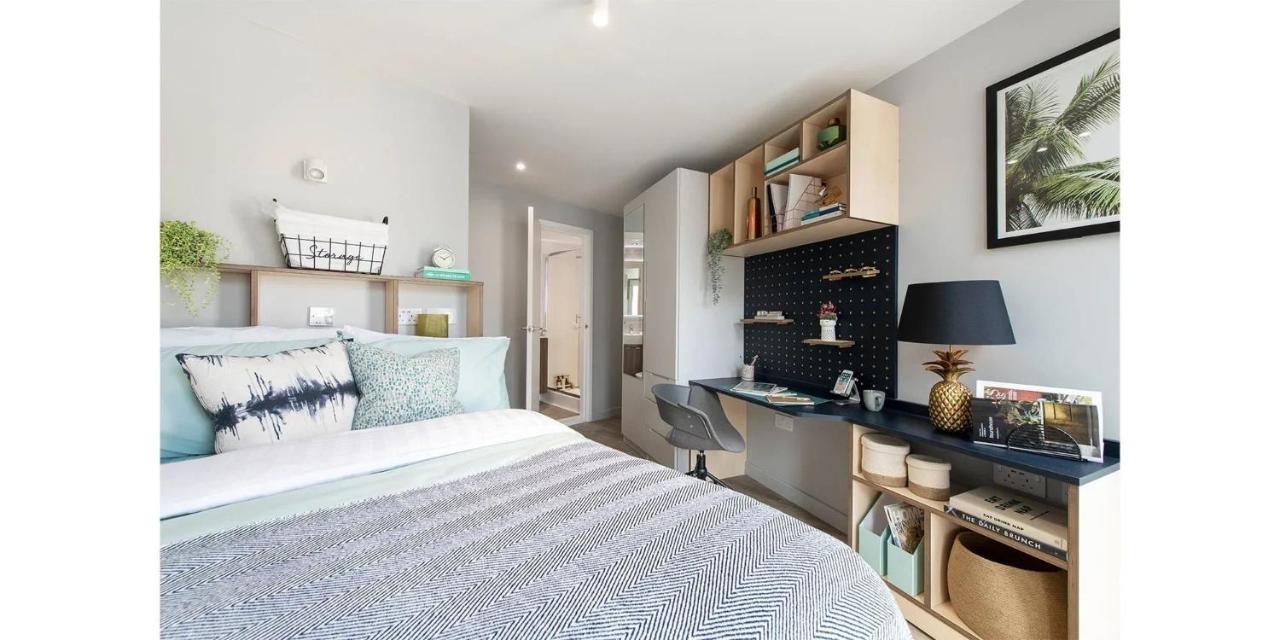 Sleek Studios, Apartments And Private Bedrooms At Silk Mill Close To Edinburgh Old Town Bagian luar foto